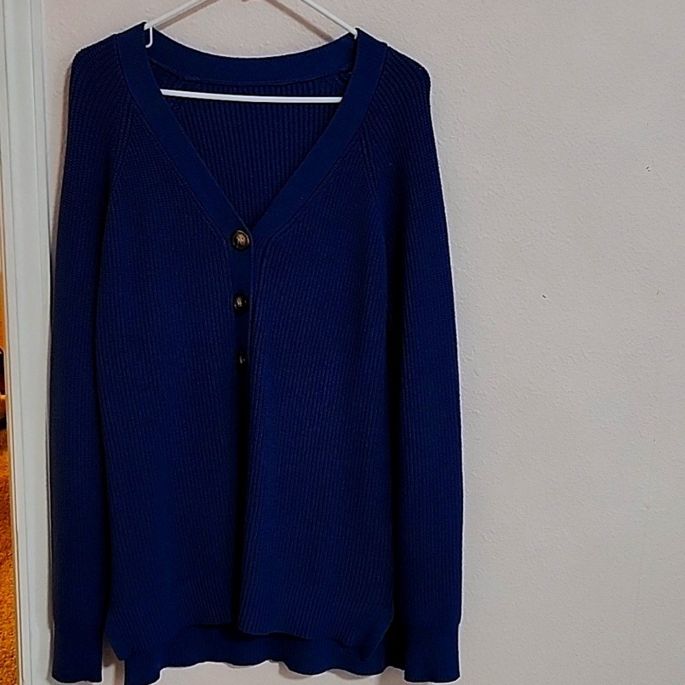Women's Navy XL Pullover Sweater with Button up neckline